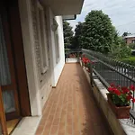 House Dolcevita 30 Min Per Venezia 招待所 帕多瓦