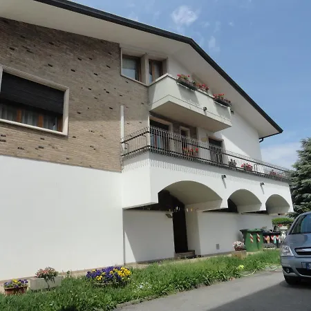 House Dolcevita 30 Min Per Venezia 招待所